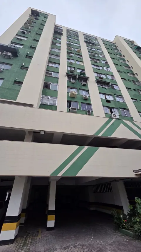 Apartamento à venda, 2 quartos em Todos os Santos