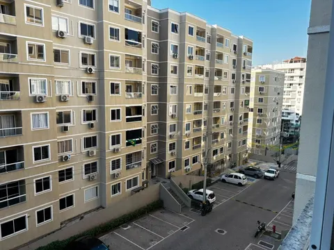 Apartamento à venda, 2 quartos em Piedade