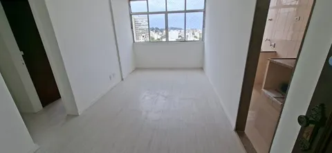 Apartamento à venda, 2 quartos em Andaraí